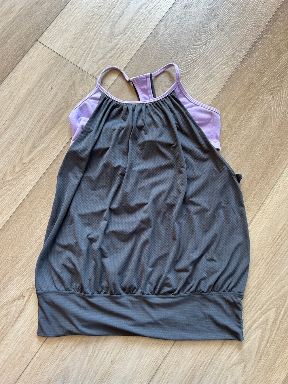 Lululemon tank top with built in Bra. Size 10